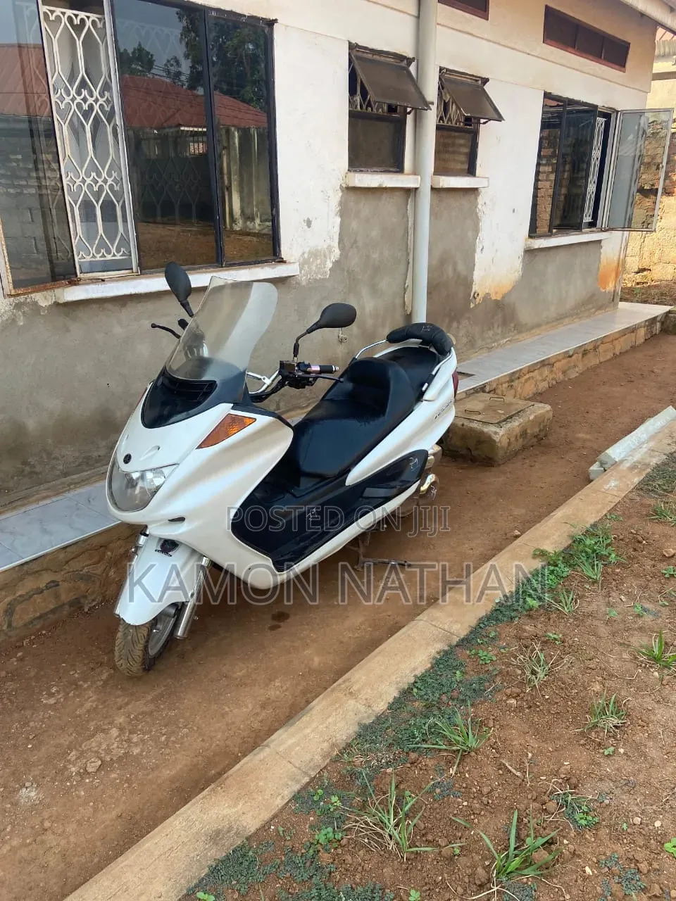 Yamaha Majesty 2020 White