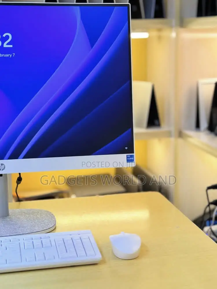 New Desktop Computer HP AiO 27 16GB Intel Core i7 SSD 1T
