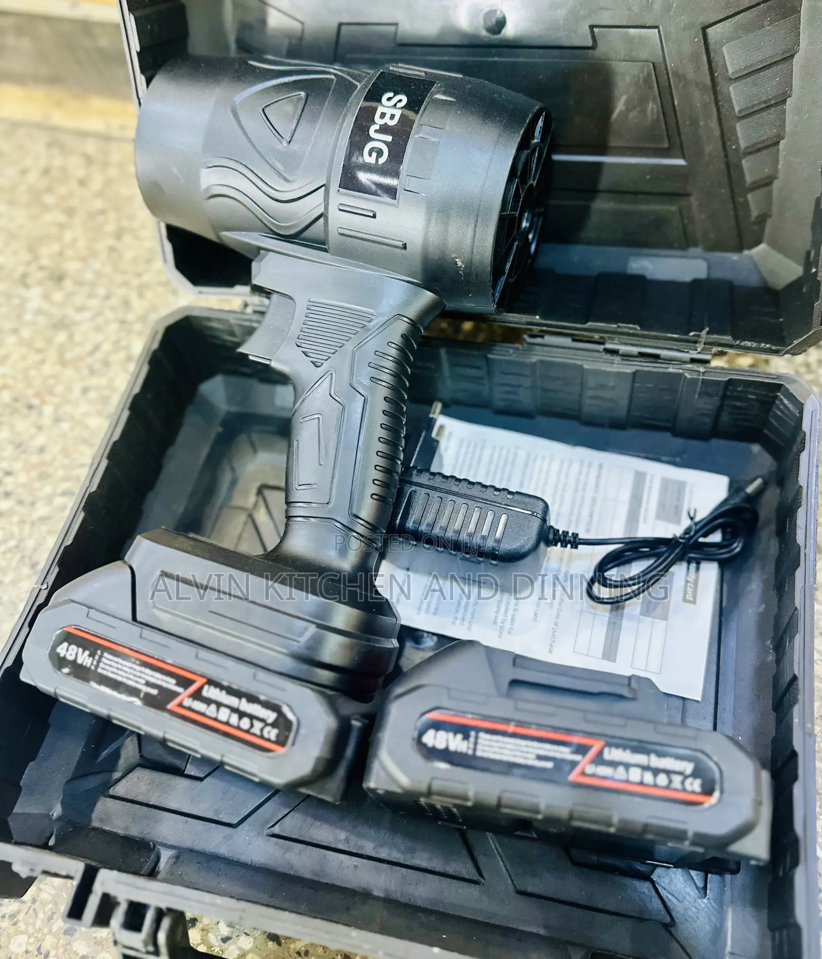 Cordless Blower With Two Batteries