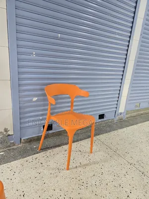 Crown Express Plastic Chairs Plastic Chairs