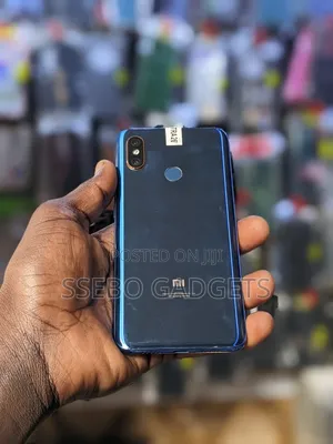 Xiaomi Mi 8 128 GB Blue