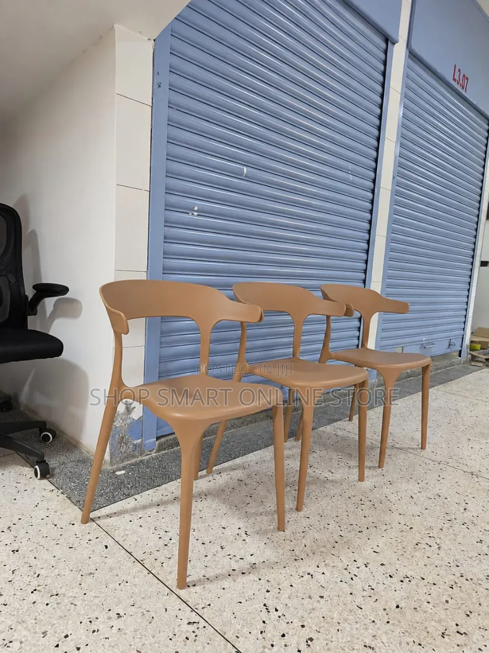 1Pcs Combo Plastic Chairs Plastic Chairs