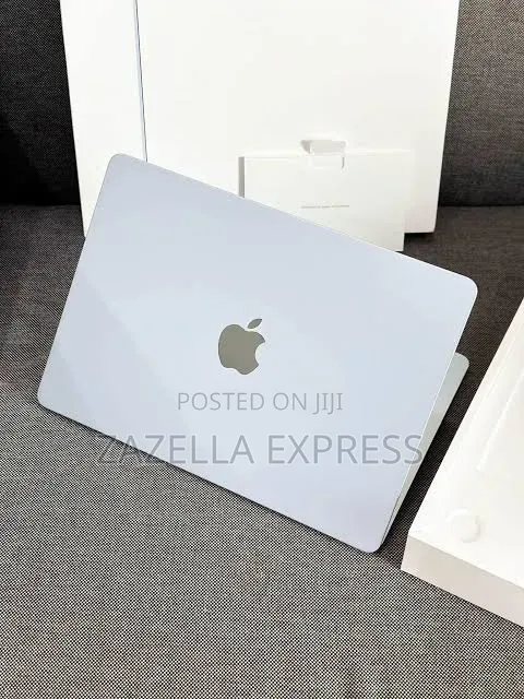 New Laptop Apple MacBook Air 2026 M5 16GB Apple M5 SSD 512GB