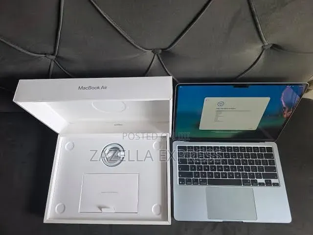 New Laptop Apple MacBook Air 2026 M5 16GB Apple M5 SSD 512GB