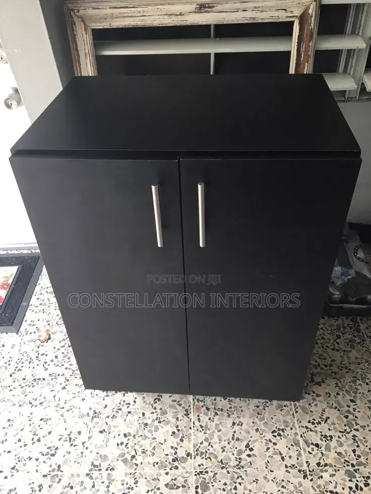 Simple Cabinet