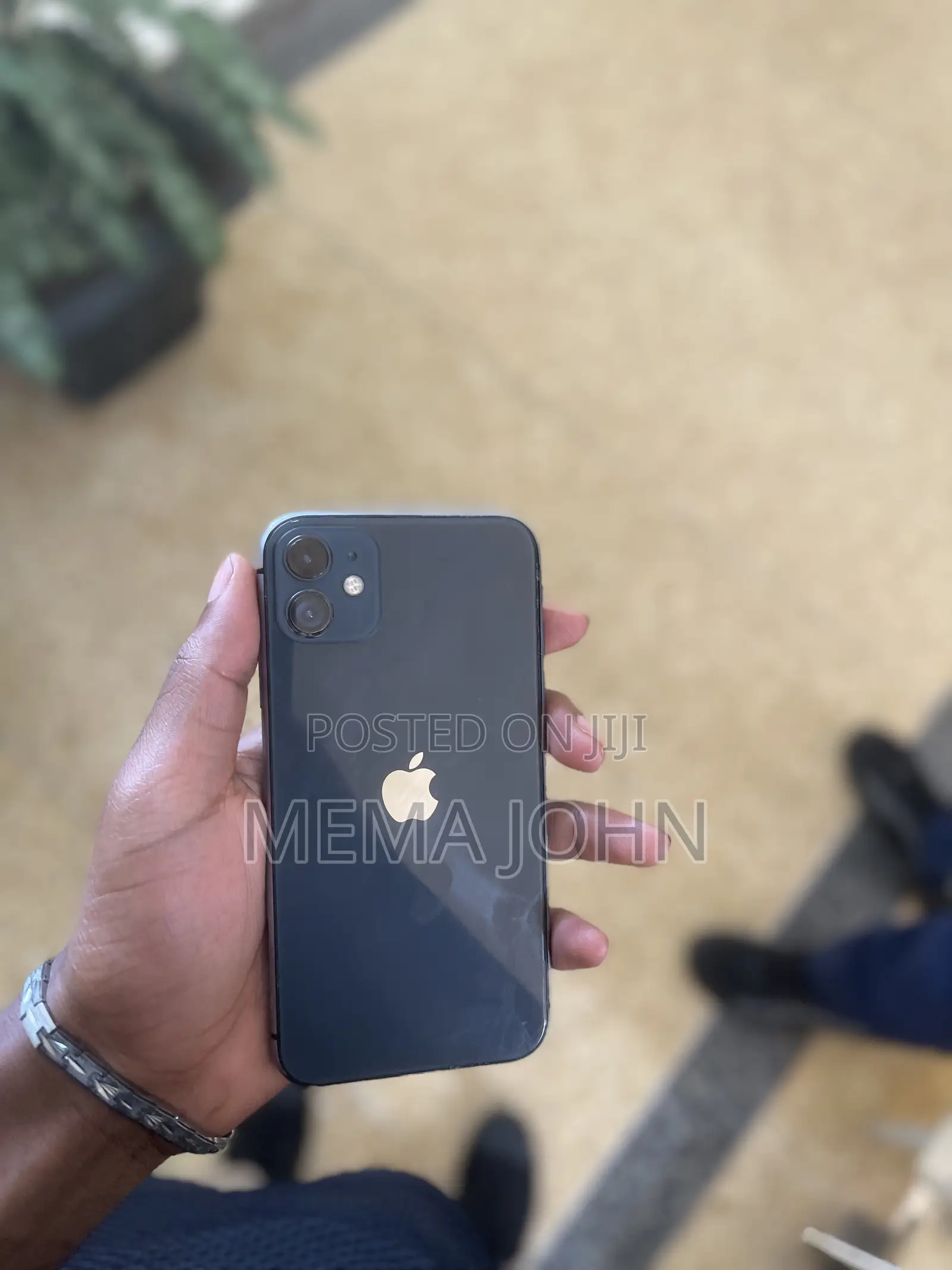Apple iPhone 11 64 GB Black