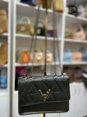 Chain Bags