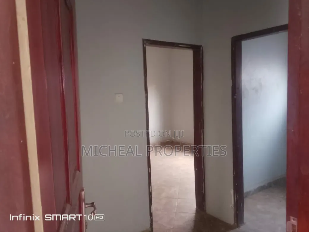 3bdrm House in Kasangati Matuga Rd, Wakiso / Wakiso for sale