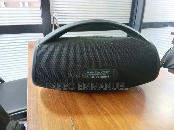 Zealot S89. Portable Bass Speaker