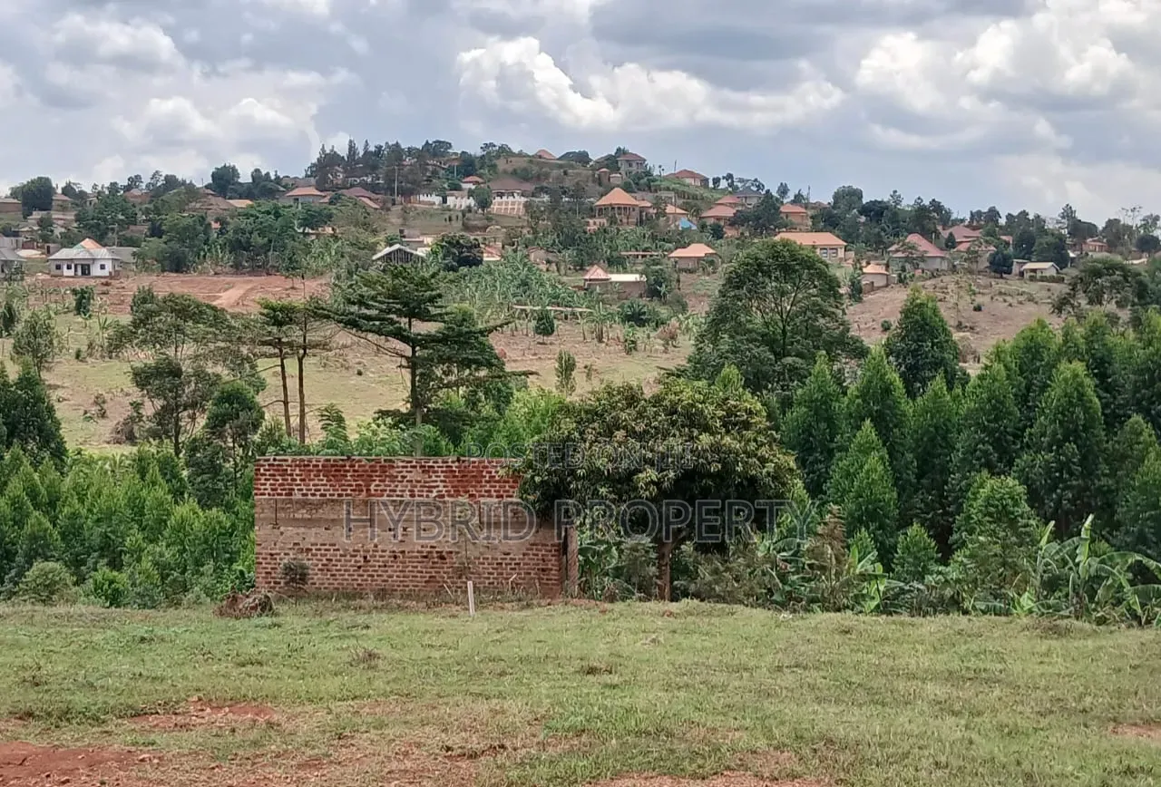 Prime Plots for Sale at Namusera~Kakunyu Wakiso Modern Land Estate X.