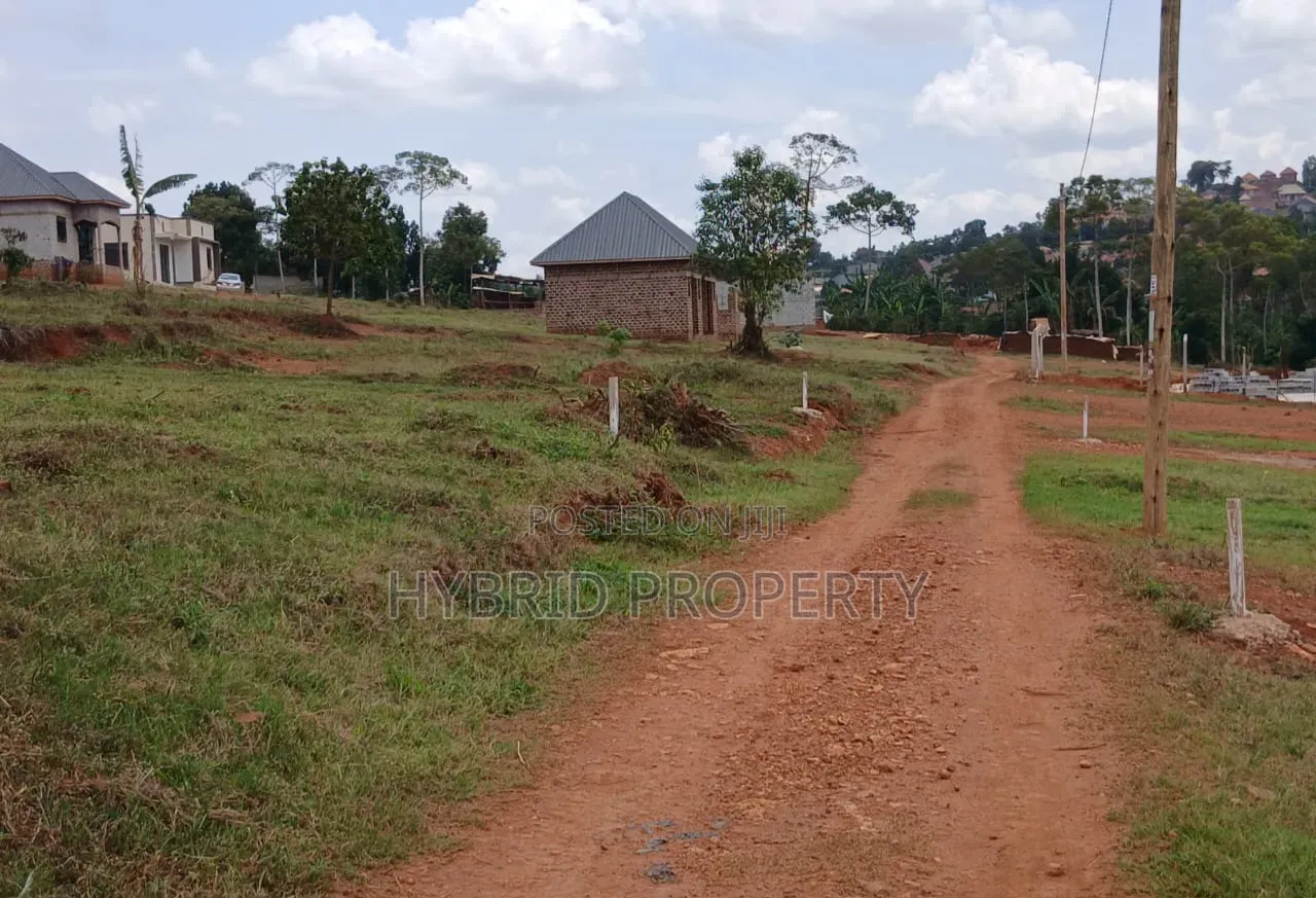 Prime Plots for Sale at Namusera~Kakunyu Wakiso Modern Land Estate X.