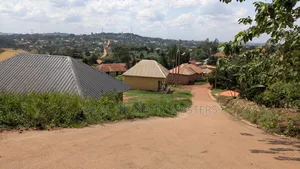 Quick Sell Plot for Sale in Matugga Ssanga