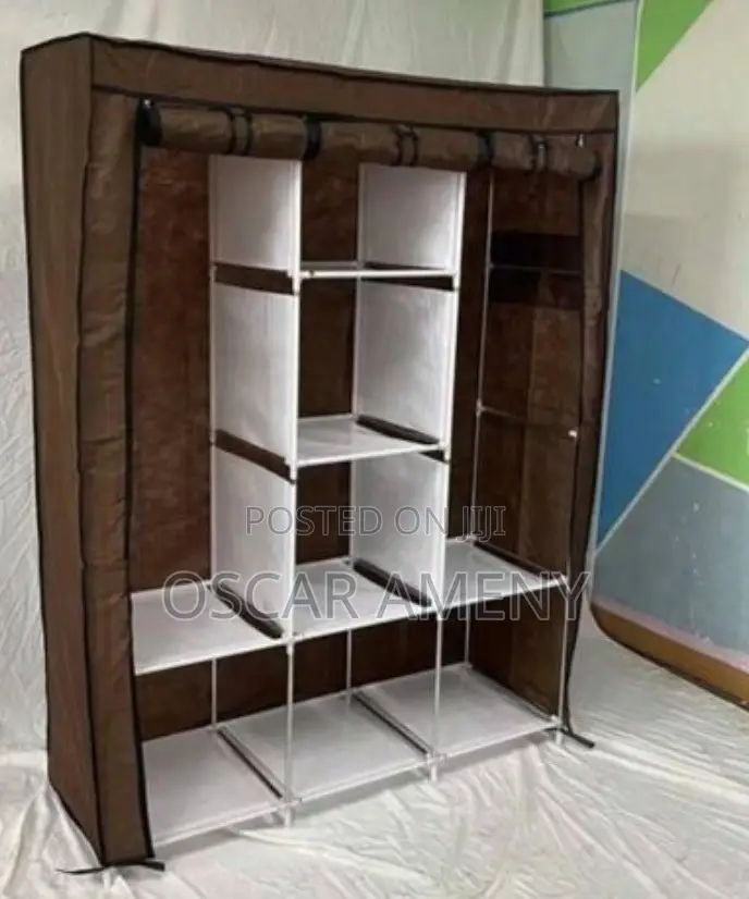 Metallic 3column Closet