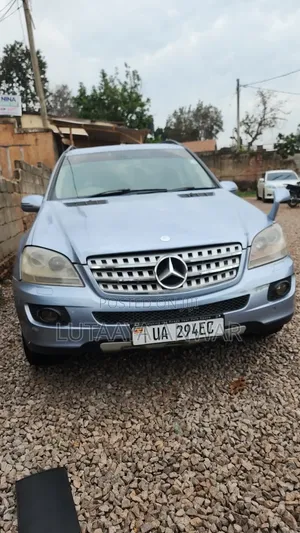 Mercedes-Benz M Class 2006 Blue