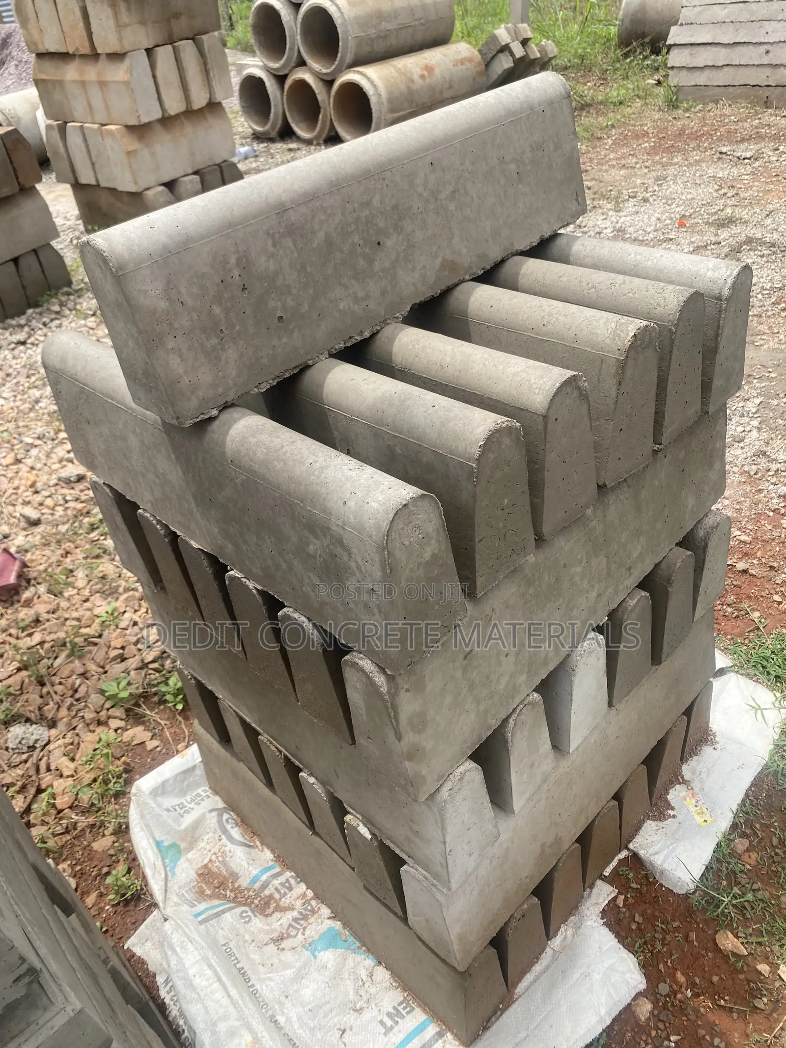 Road Kerbs of 2feet