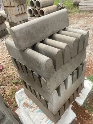 Road Kerbs of 2feet
