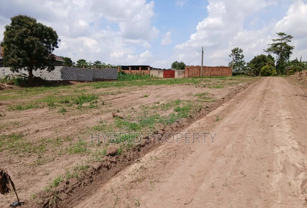 Prime Plots for Sale at Bukalango Kulya Show Land Estate~Hoima Road X