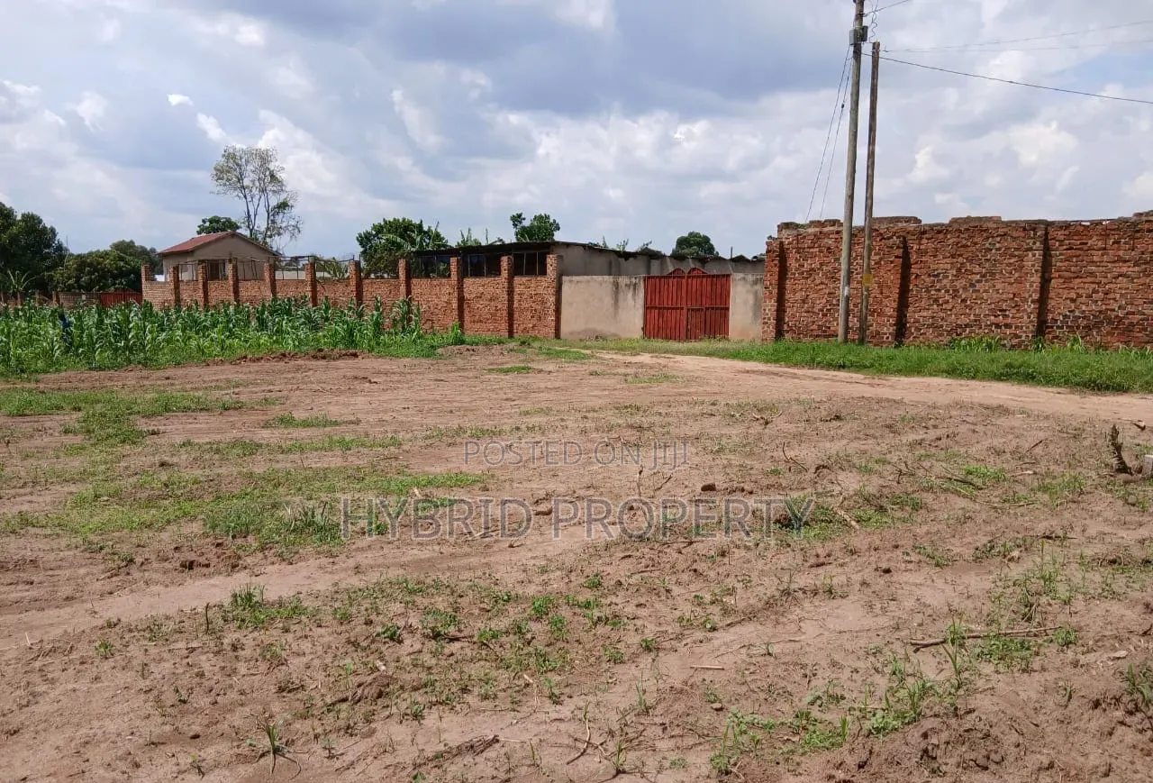 Prime Plots for Sale at Bukalango Kulya Show Land Estate~Hoima Road X