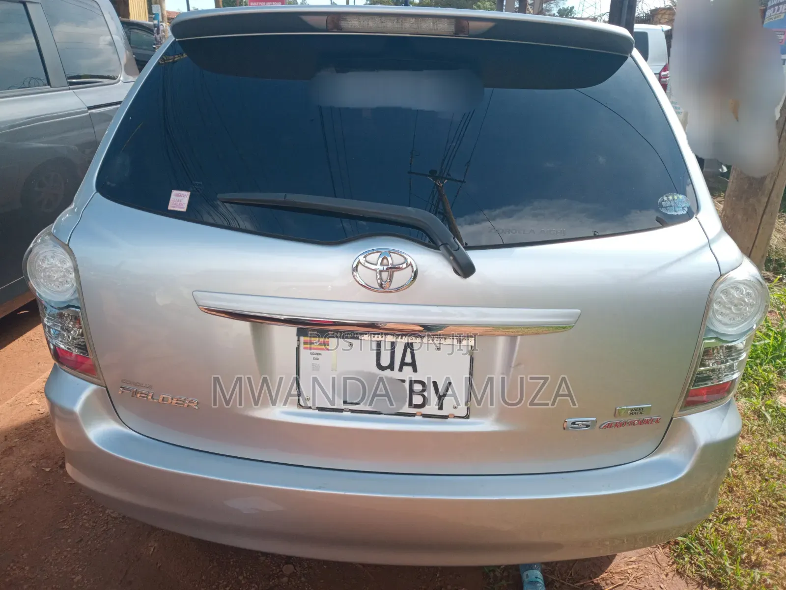 Toyota Corolla Fielder 2010 Silver