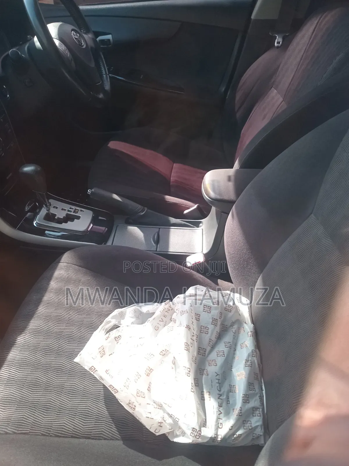 Toyota Corolla Fielder 2010 Silver