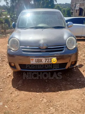 Toyota Sienta 1.5 FWD 2009 Black