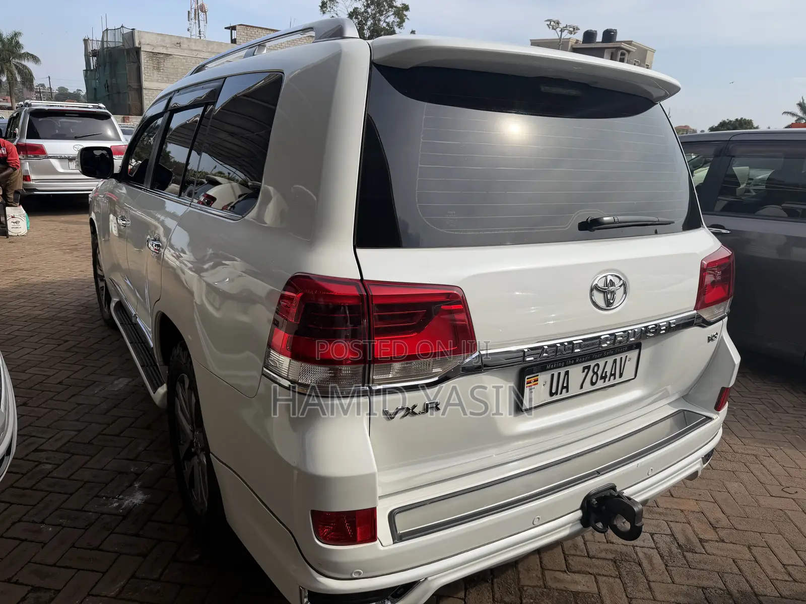 Toyota Land Cruiser 2017 White