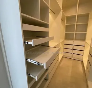 Wardrobes/Walk-in Closet From 950,000 Per Running Meter.