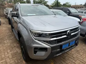 Volkswagen Amarok 2025 Silver