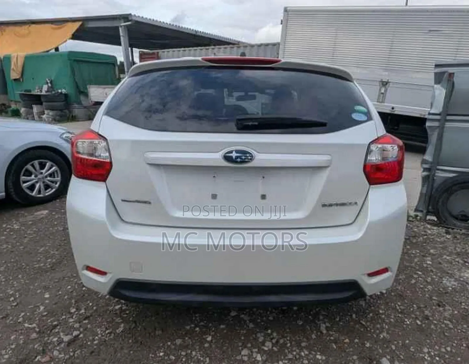 Subaru Impreza 2.0i Limited PZEV 4dr Hatchback AWD (2.0L 4cyl CVT) 2015