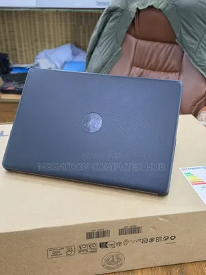 Laptop HP 14-dq1025cl 8GB Intel Core i3 HDD 500GB