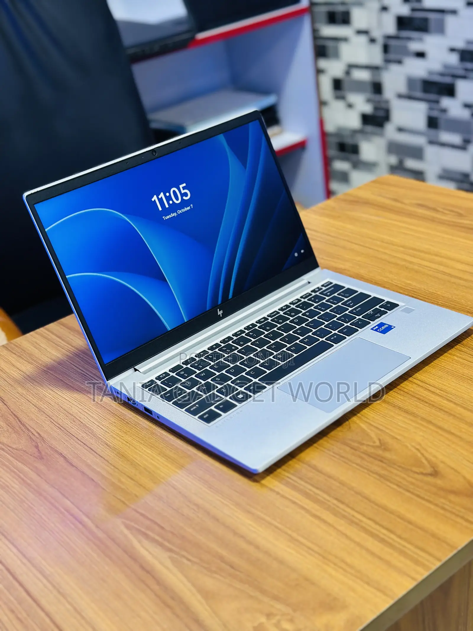 New Laptop HP EliteBook 840 G8 16GB Intel Core i5 SSD 512GB