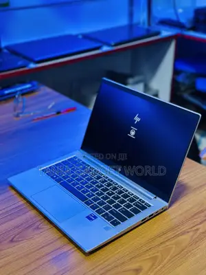 New Laptop HP EliteBook 840 G8 16GB Intel Core i5 SSD 512GB