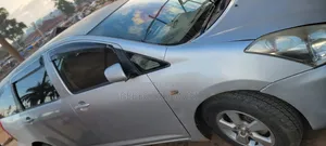 Toyota Wish 2006 Silver
