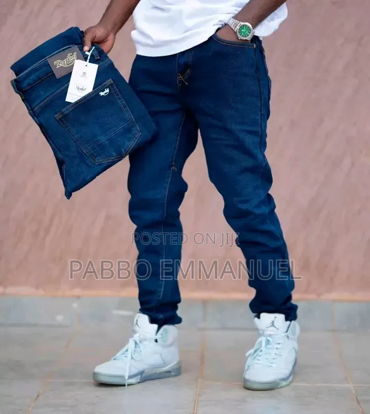 Denim. Jean Pants