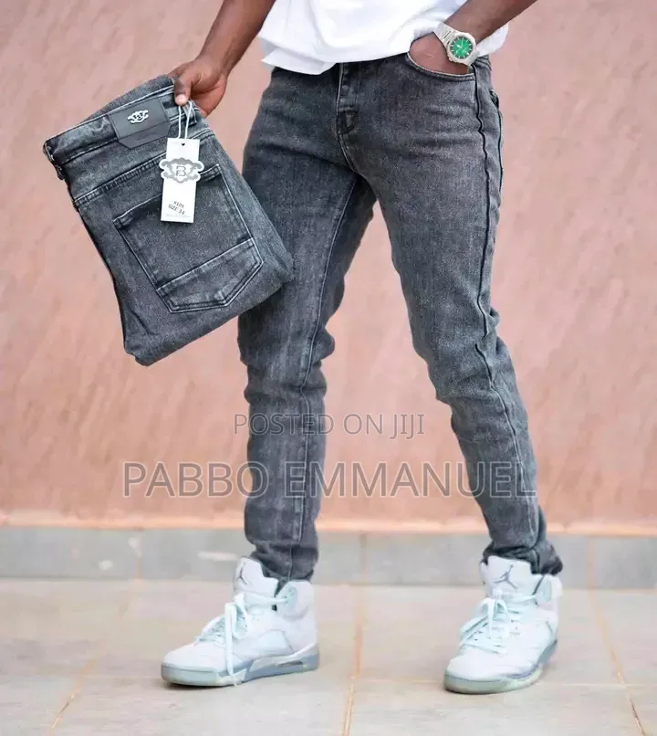 Denim. Jean Pants