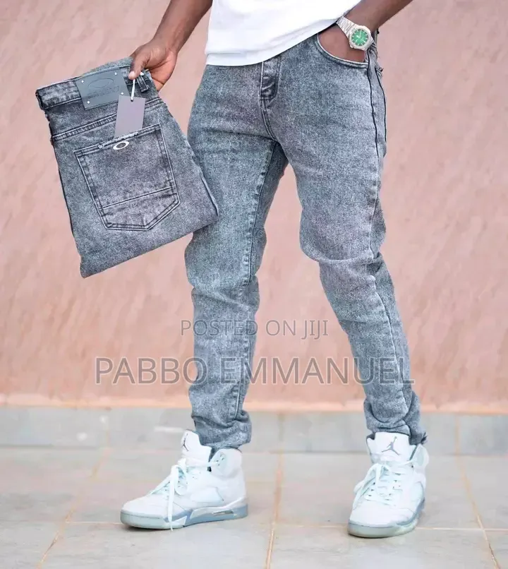 Denim. Jean Pants