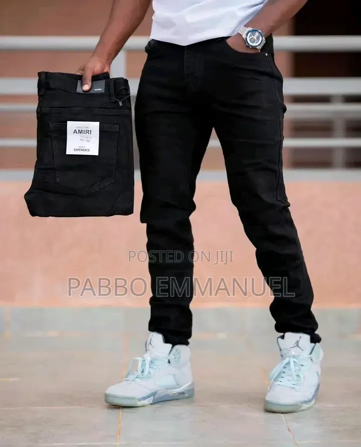 Denim. Jean Pants