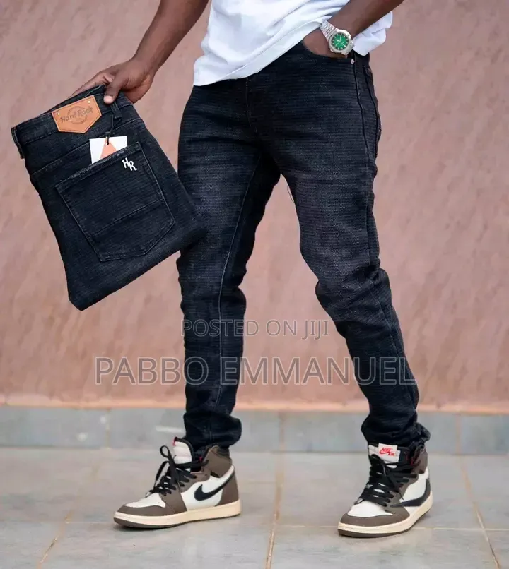Denim. Jean Pants