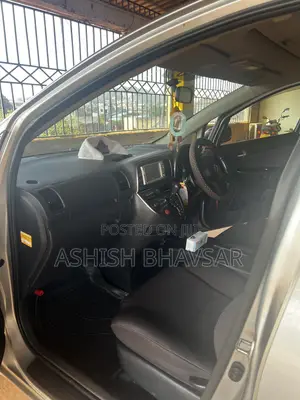 Toyota Wish 2007 Silver