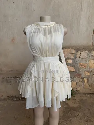 Beautiful Dress Suitable for Lunch Date, Brunch