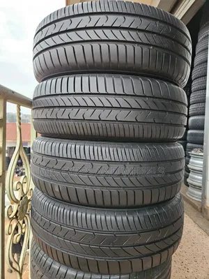 215/65r16 Toyo Tranpath Mp Tyres