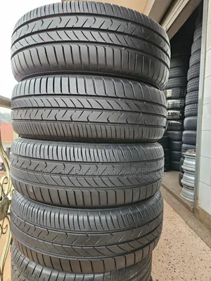 215/65r16 Toyo Tranpath Mp Tyres