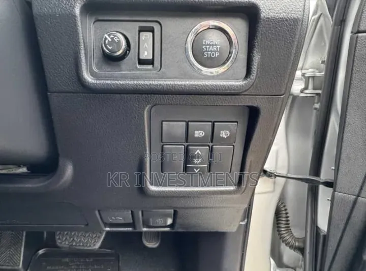Toyota Corolla Fielder 2008 Silver