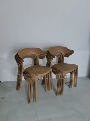 Stanly Plastic Chair Plastic Chair With Armrest