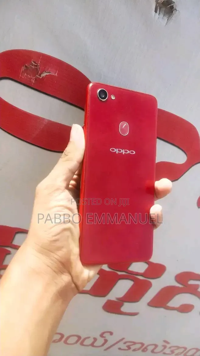 Oppo F7 64 GB Red