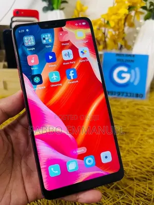 Oppo F7 64 GB Red