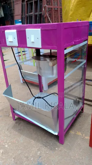 Steady and Productive Popcorn Machine