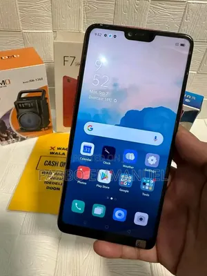 Oppo F7 64 GB Red