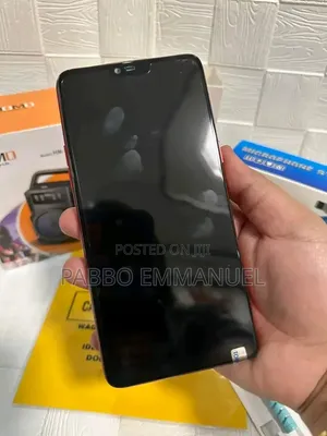 Oppo F7 64 GB Red
