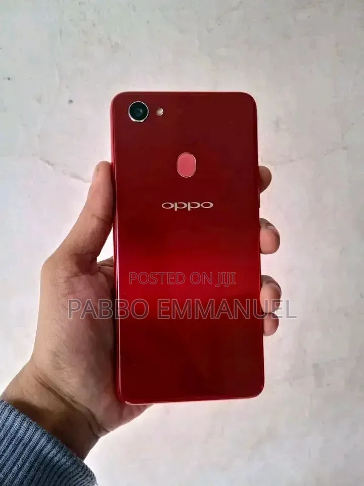 Oppo F7 64 GB Red
